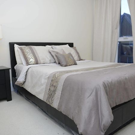 Life Suites Luxury Downtown Condos Toronto Eksteriør bilde