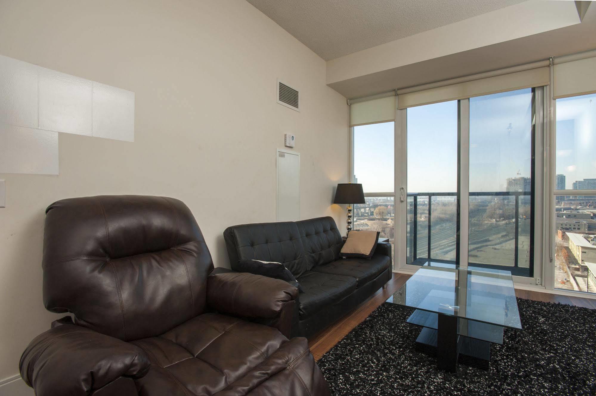 Life Suites Luxury Downtown Condos Toronto Eksteriør bilde