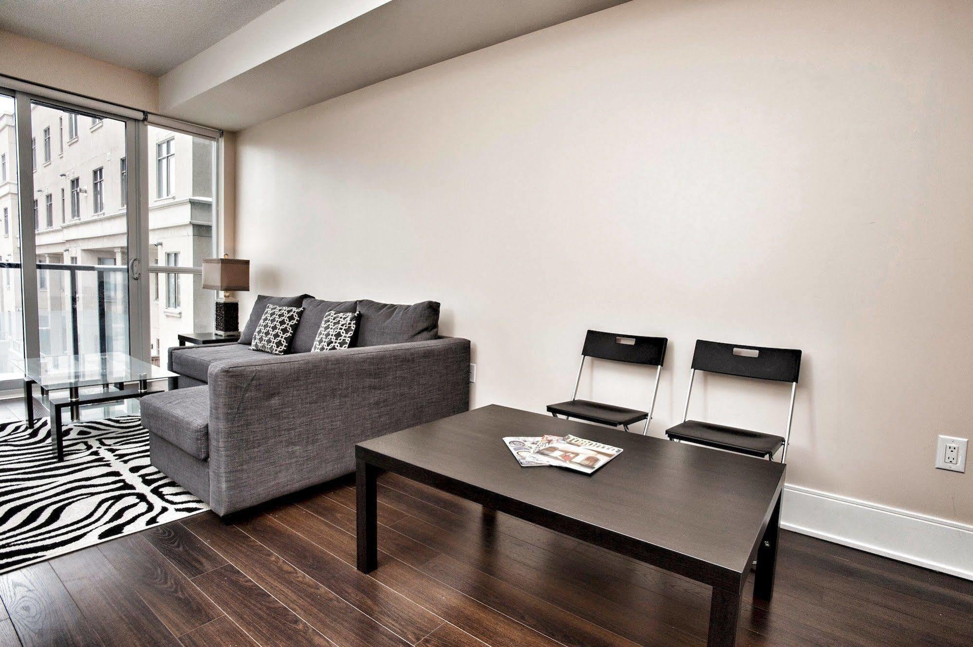 Life Suites Luxury Downtown Condos Toronto Eksteriør bilde